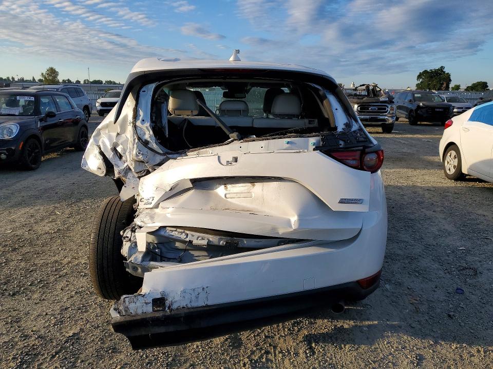 48866256 :رقم المزاد ، JM3KFBDM6K0690587 vin ، 2019 Mazda Cx-5 مزاد بيع