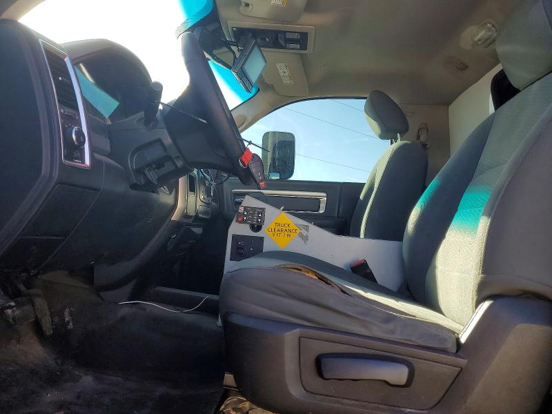 49659356 :رقم المزاد ، 3C7WRKCL6JG291377 vin ، 2018 Ram 4500 مزاد بيع