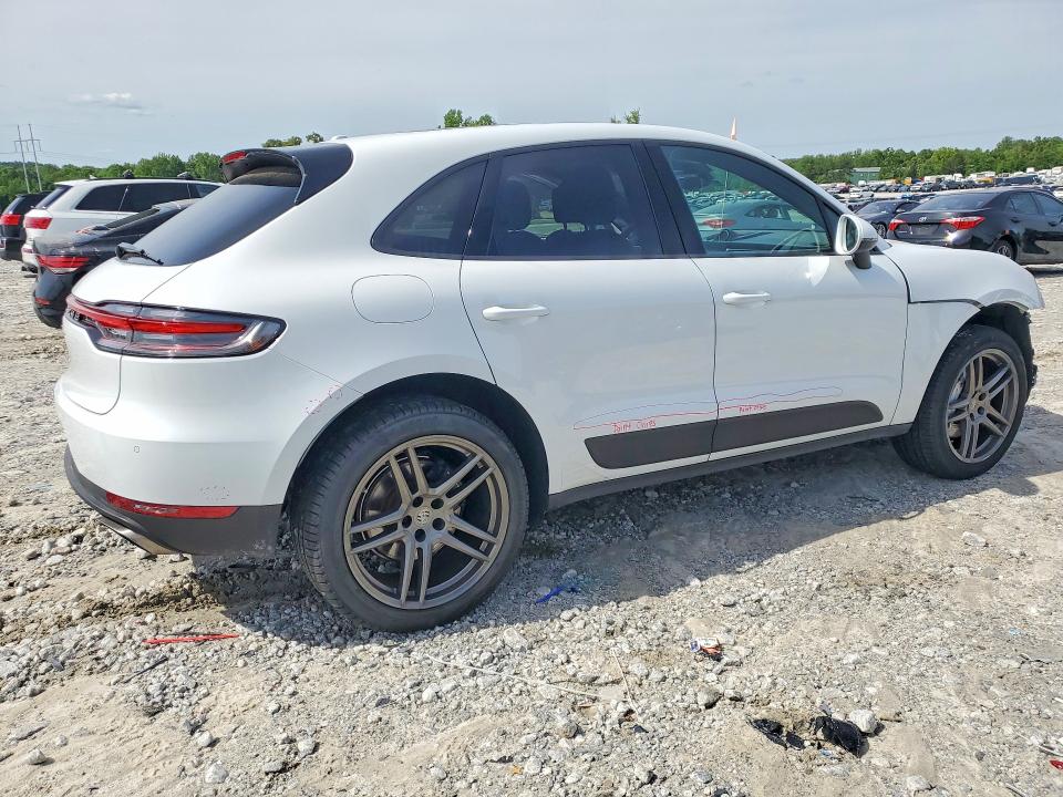 51370916 :رقم المزاد ، WP1AA2A55MLB14036 vin ، 2021 Porsche Macan مزاد بيع