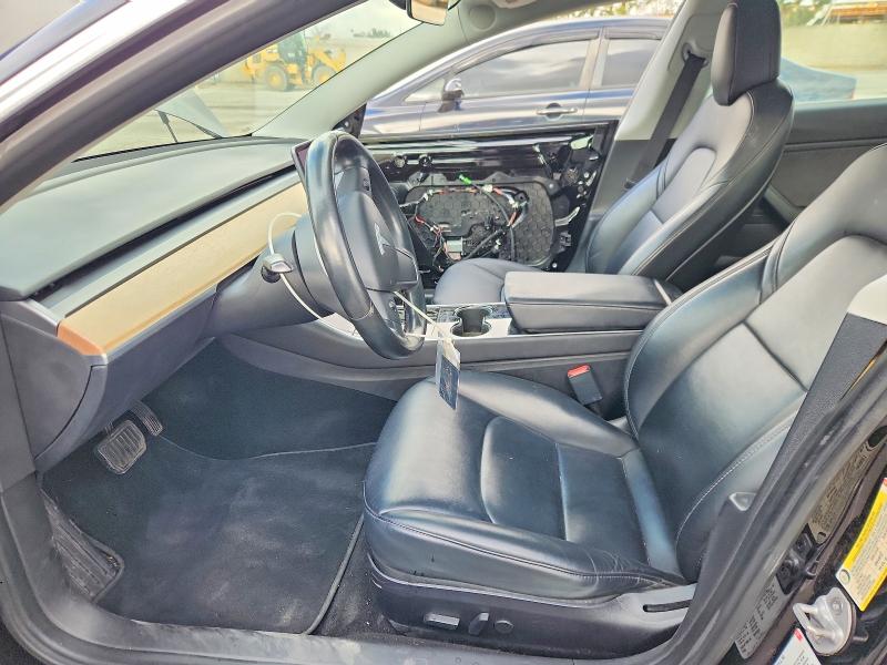 49628246 :رقم المزاد ، 5YJ3E1EA3JF166070 vin ، 2018 Tesla Model 3 مزاد بيع