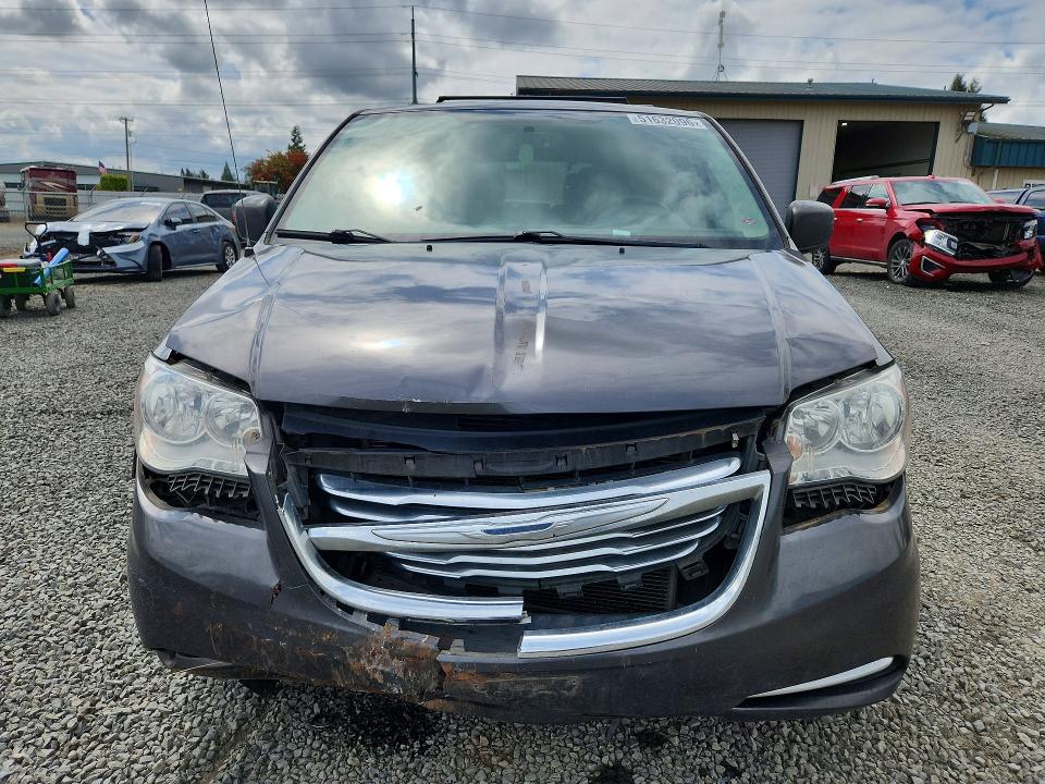 51632096 :رقم المزاد ، 2C4RC1BG6GR290033 vin ، 2016 Chrysler Town & Country مزاد بيع