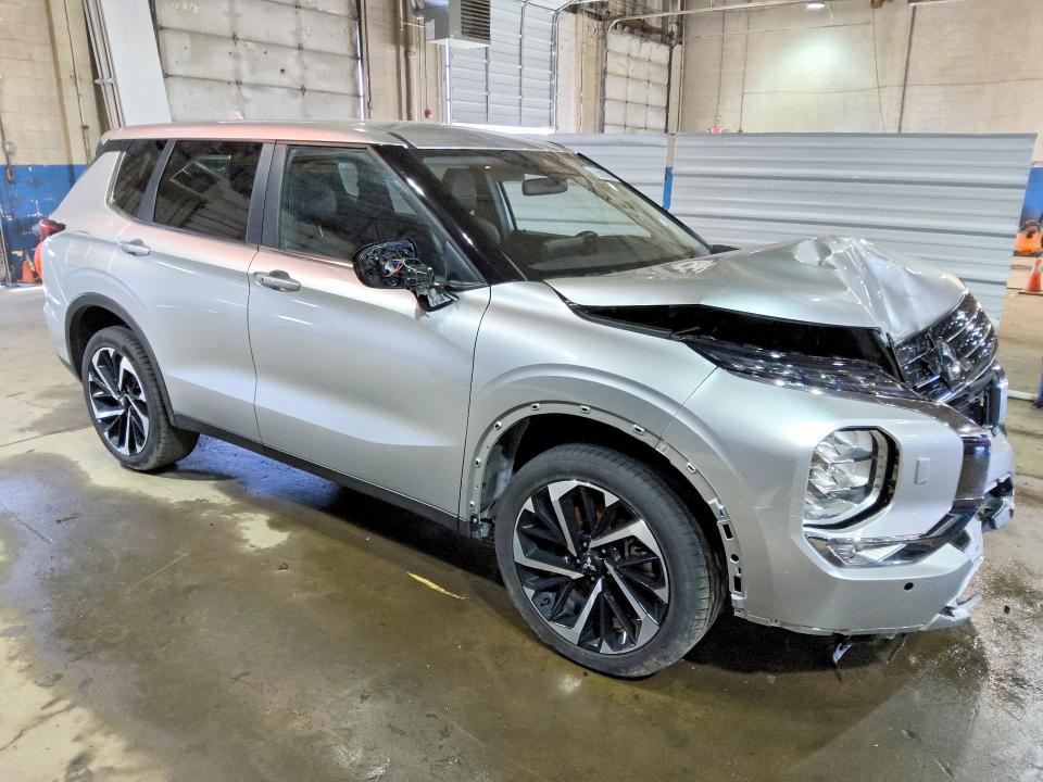 Продажа на аукционе авто 2024 Mitsubishi Outlander, vin: JA4J4VA82RZ067938, номер лота: 50737966