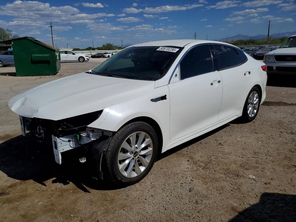 Продажа на аукционе авто 2016 Kia Optima, vin: 5XXGU4L38GG120458, номер лота: 50670236