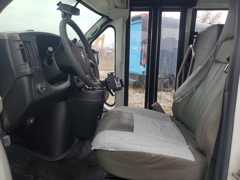 47120366 :رقم المزاد ، 1GB0G2BA9C1175895 vin ، 2012 Chev Express مزاد بيع