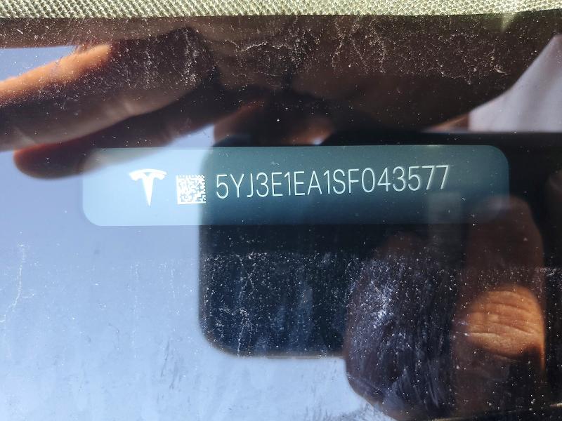 48863526 :رقم المزاد ، 5YJ3E1EA1SF043577 vin ، 2025 Tesla Model 3 مزاد بيع