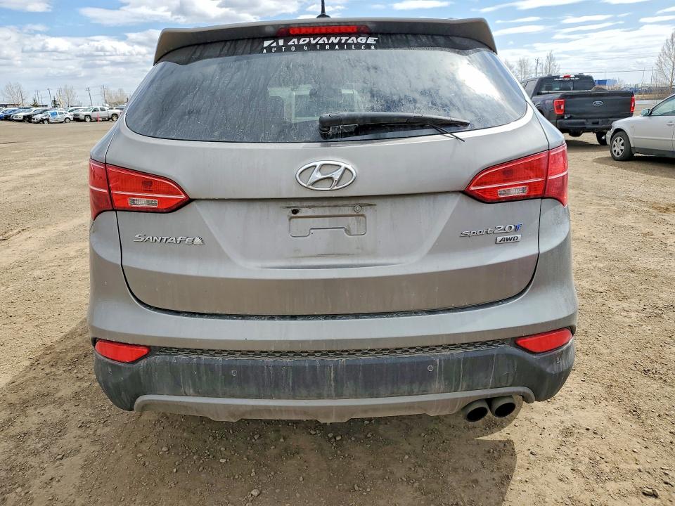 2015 Hyundai Santa Fe Sport მანქანა იყიდება აუქციონზე, vin: 5XYZUDLA2FG288680, აუქციონის ნომერი: 52060876
