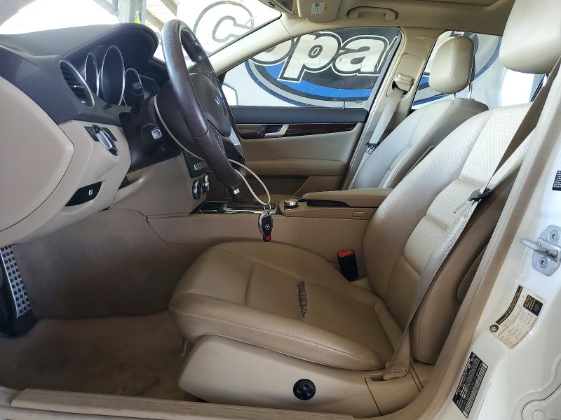 2012 Mercedes-benz C მანქანა იყიდება აუქციონზე, vin: WDDGF8BB0CR238124, აუქციონის ნომერი: 48362996