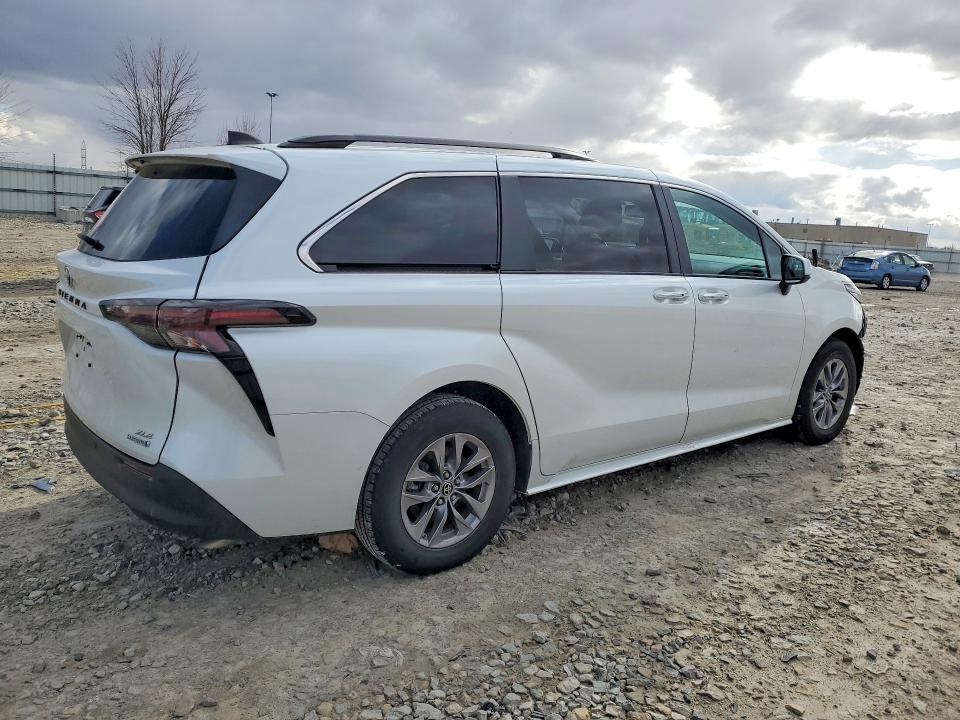 48825616 :رقم المزاد ، 5TDYRKEC2PS155941 vin ، 2023 Toyota Sienna مزاد بيع