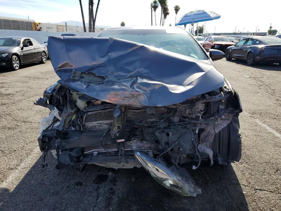 51052376 :رقم المزاد ، 4T1BD1FK2FU167419 vin ، 2015 Toyota Camry Hybrid مزاد بيع
