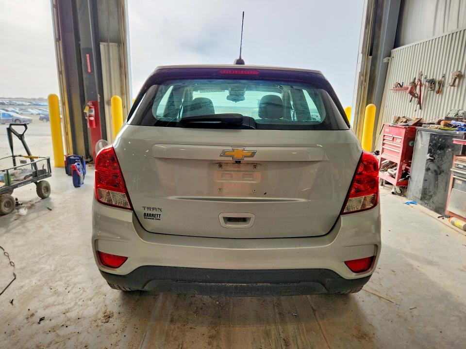 2018 Chevrolet Trax მანქანა იყიდება აუქციონზე, vin: 3GNCJKSB5JL281714, აუქციონის ნომერი: 48609786