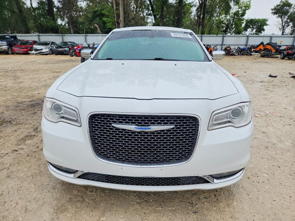 49125206 :رقم المزاد ، 2C3CCAKGXJH250500 vin ، 2018 Chrysler 300 مزاد بيع