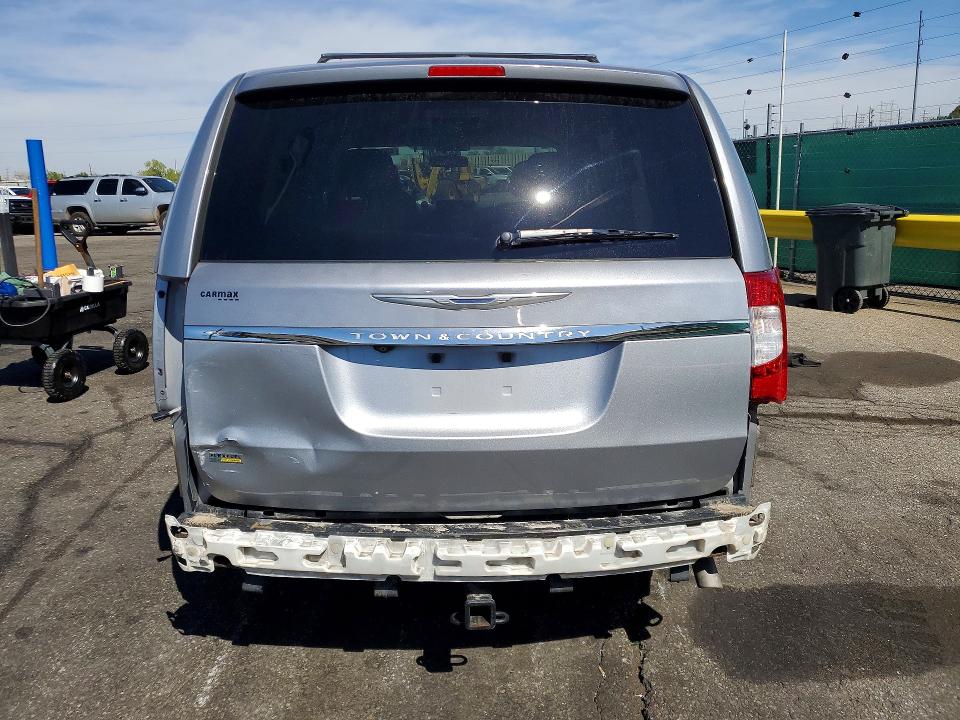 48630536 :رقم المزاد ، 2C4RC1BGXFR544518 vin ، 2015 Chrysler Town & Country مزاد بيع