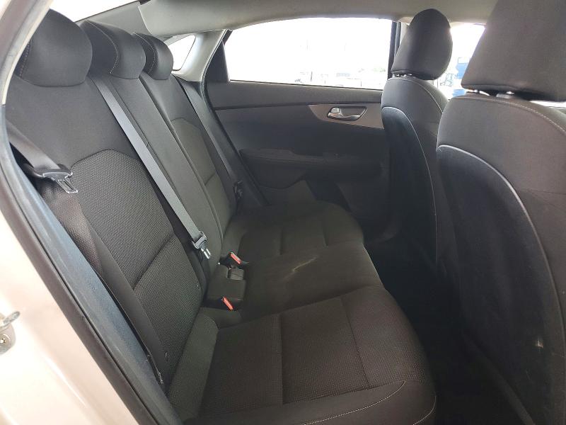 50336306 :رقم المزاد ، 3KPF24AD9ME400780 vin ، 2021 Kia Forte مزاد بيع