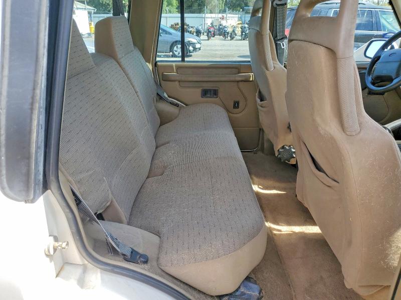51525976 :رقم المزاد ، SALJY1241VA719044 vin ، 1997 Land Rover Discovery مزاد بيع