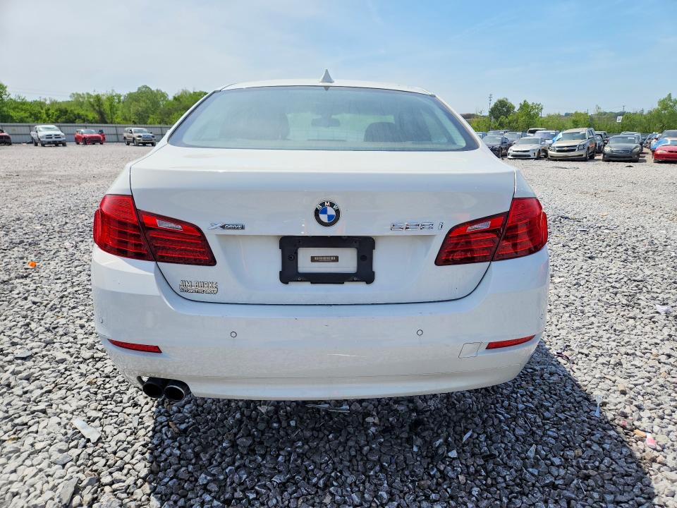 49108946 :رقم المزاد ، WBA5A7C5XGG642310 vin ، 2016 Bmw 528 مزاد بيع