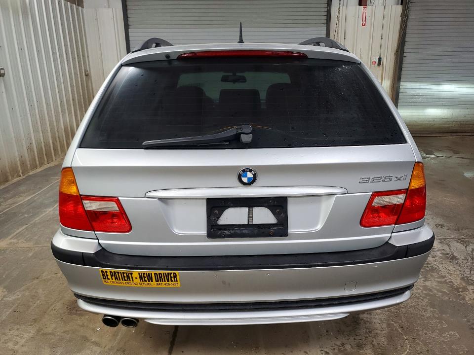 48939286 :رقم المزاد ، WBAEP334X2PF00582 vin ، 2002 Bmw 325 مزاد بيع