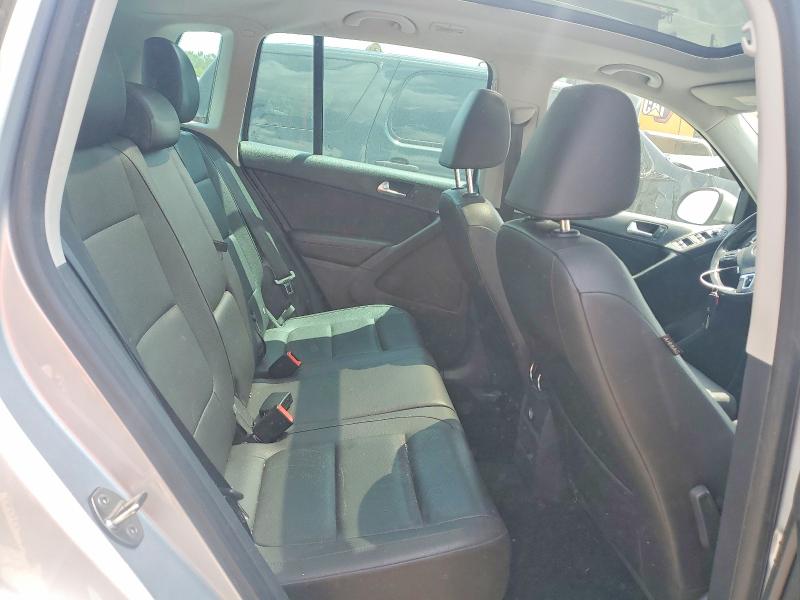 Продажа на аукционе авто 2015 Volkswagen Tiguan, vin: WVGAV7AX1FW604734, номер лота: 50632996