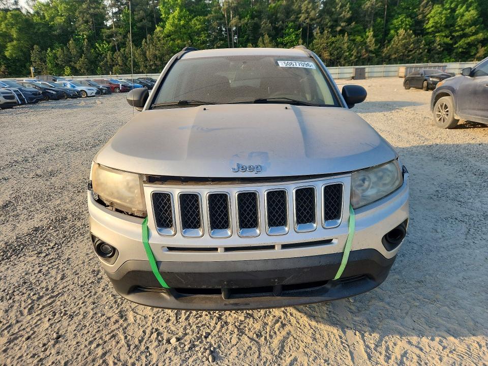 Продажа на аукционе авто 2011 Jeep Compass, vin: 1J4NT1FB1BD215386, номер лота: 50677096