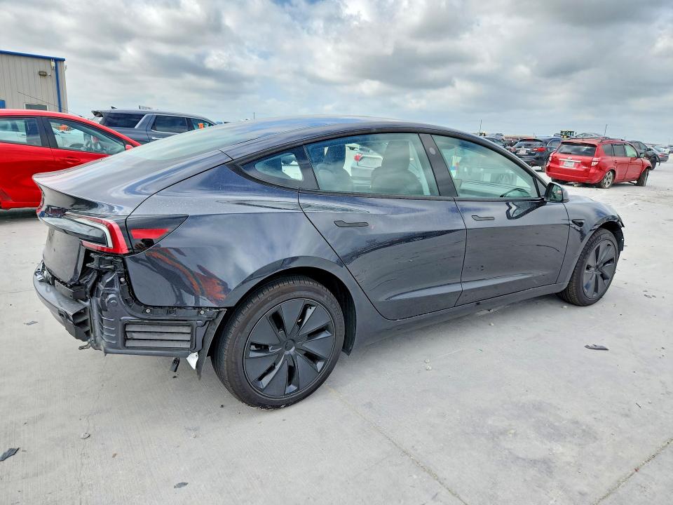 2025 Tesla Model 3 მანქანა იყიდება აუქციონზე, vin: 5YJ3E1EA3SF001766, აუქციონის ნომერი: 49988026
