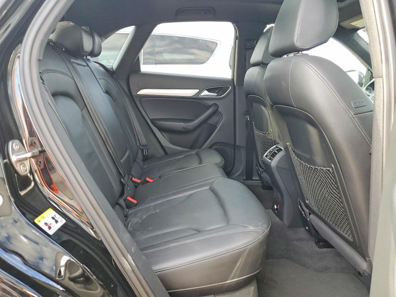 2018 Audi Q3 მანქანა იყიდება აუქციონზე, vin: WA1JCCFS2JR032042, აუქციონის ნომერი: 49419706