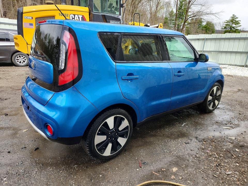 Продажа на аукционе авто 2017 Kia Soul, vin: KNDJP3A53H7458694, номер лота: 50392906