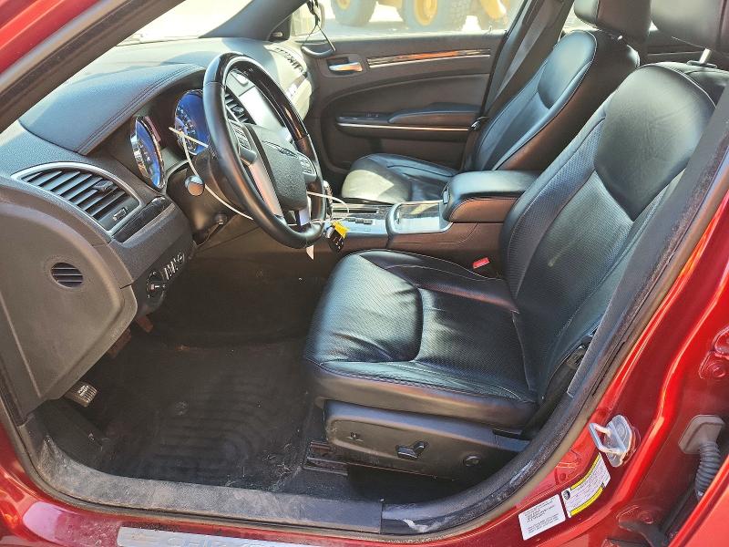49043746 :رقم المزاد ، 2C3CK6CT8BH530297 vin ، 2011 Chrysler 300c مزاد بيع