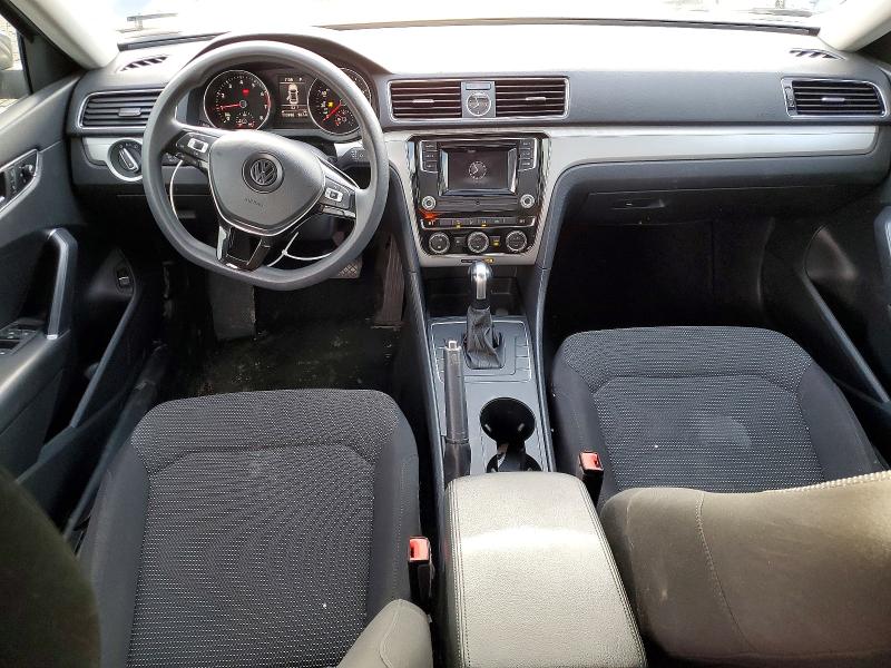 50263416 :رقم المزاد ، 1VWAT7A39GC042704 vin ، 2016 Volkswagen Passat مزاد بيع