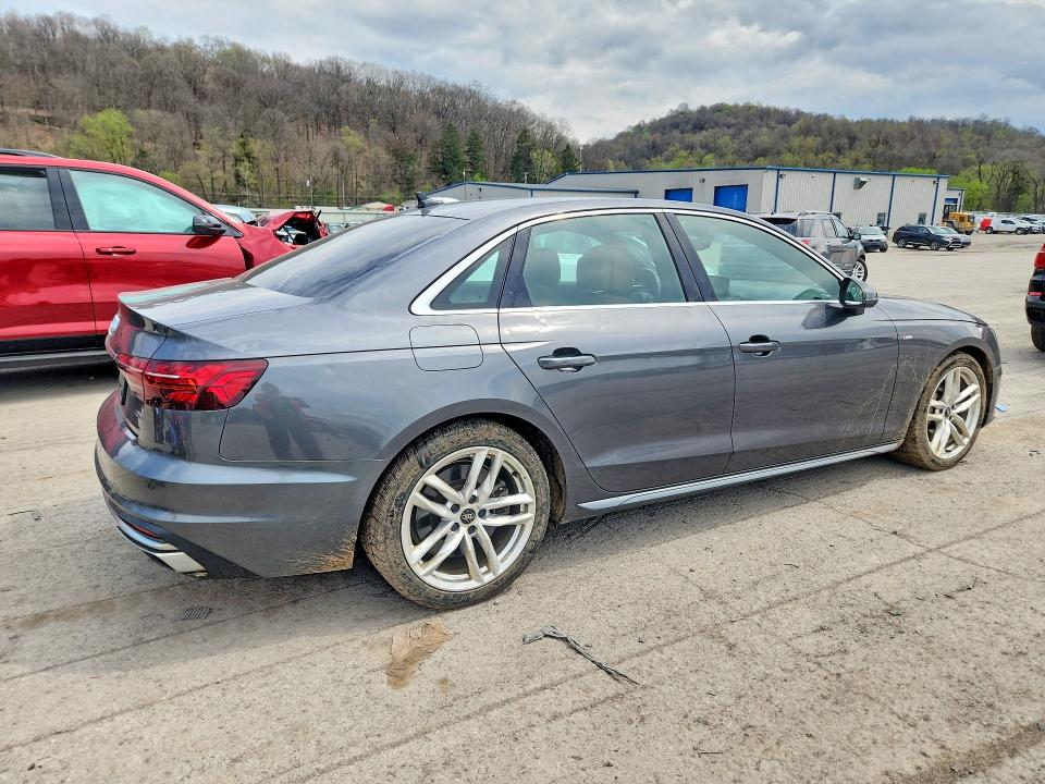 49587426 :رقم المزاد ، WAUEAAF42NN007087 vin ، 2022 Audi A4 مزاد بيع