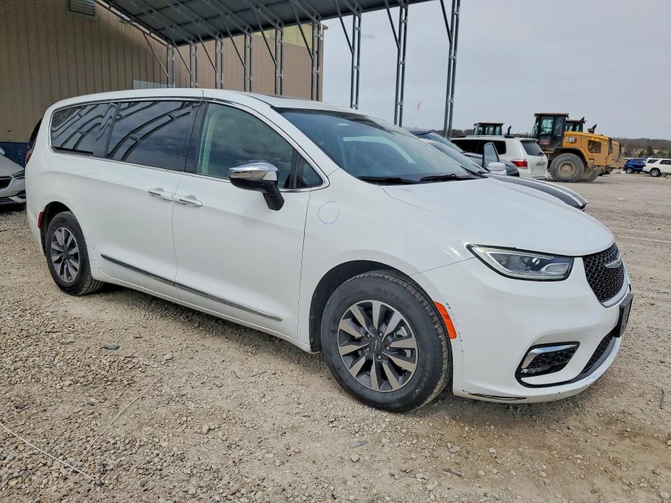 49409516 :رقم المزاد ، 2C4RC1S77PR527158 vin ، 2023 Chrysler Pacifica مزاد بيع