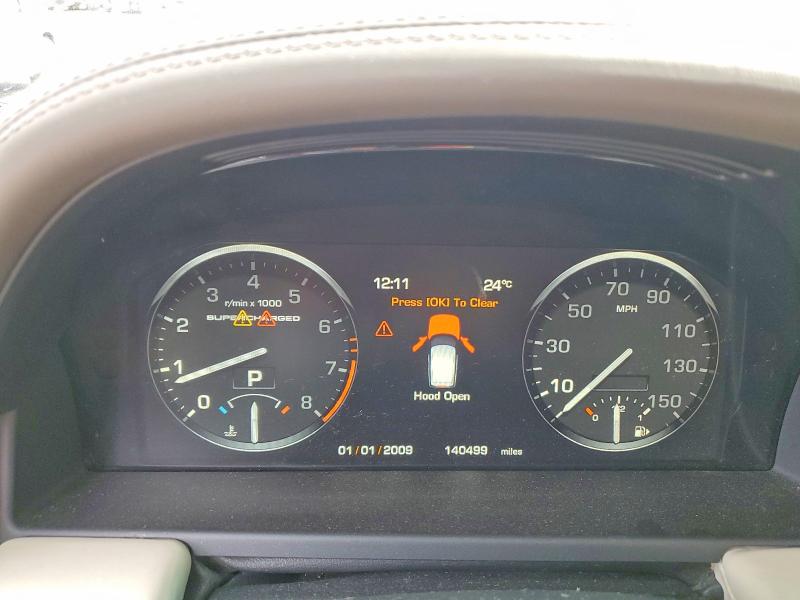 47995286 :رقم المزاد ، SALMP1E4XAA313883 vin ، 2010 Landau Boat Co Range Rover مزاد بيع