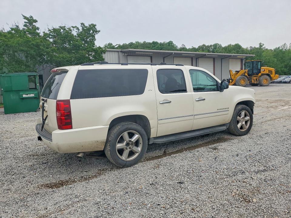 51491266 :رقم المزاد ، 1GNSCKE05DR311033 vin ، 2013 Chevrolet Suburban مزاد بيع