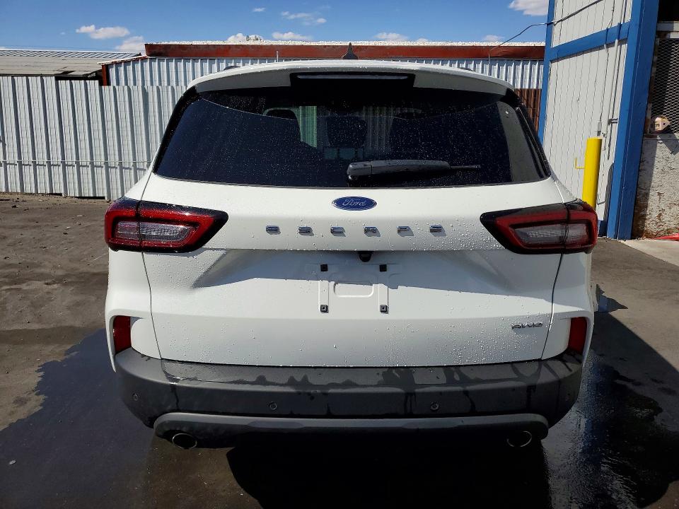 51479376 :رقم المزاد ، 1FMCU9MN0TUA32225 vin ، 2026 Ford Escape مزاد بيع