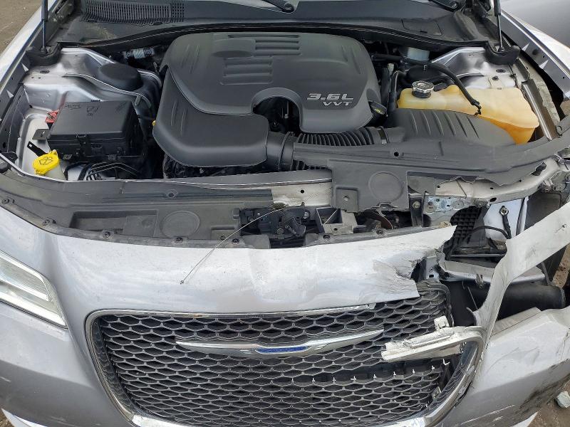 Продажа на аукционе авто 2018 Chrysler 300, vin: 2C3CCAKG1JH177484, номер лота: 51965916