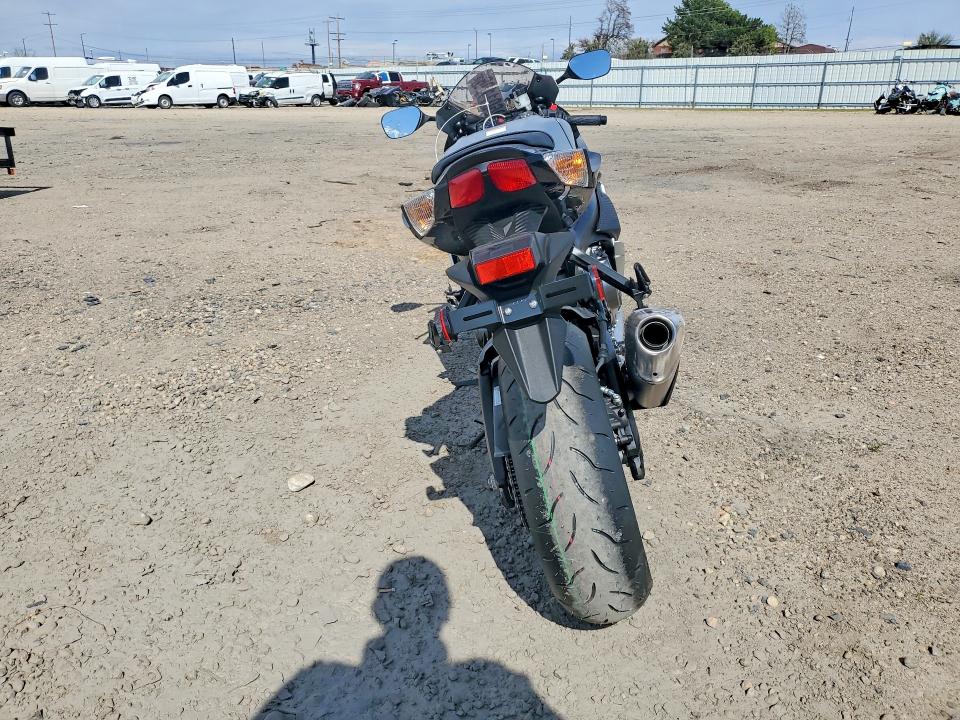 2026 Suzuki Gsx-r750 მანქანა იყიდება აუქციონზე, vin: JS1GR7MA3T7101555, აუქციონის ნომერი: 49601106