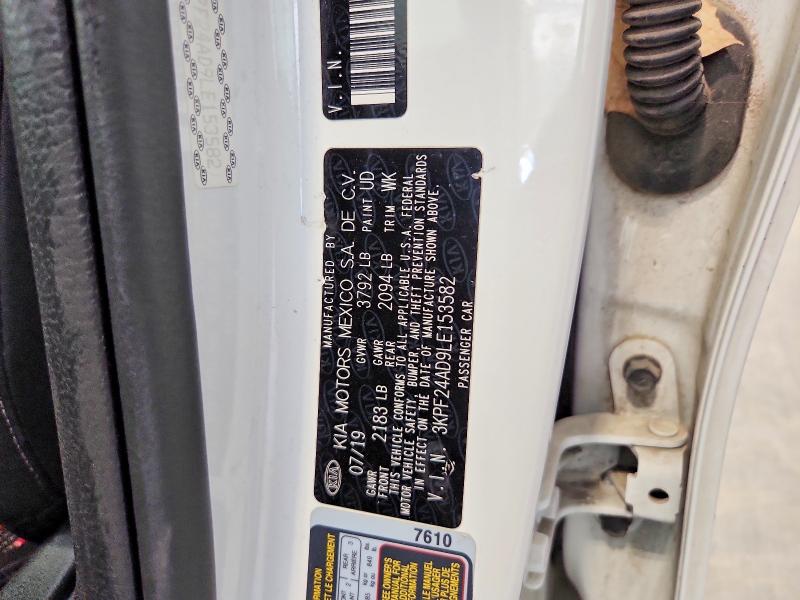 2020 Kia Forte მანქანა იყიდება აუქციონზე, vin: 3KPF24AD9LE153582, აუქციონის ნომერი: 49769006