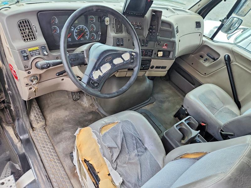 51187136 :رقم المزاد ، 2FZACGBSX8AZ58374 vin ، 2008 Sterling Truck Acterra مزاد بيع