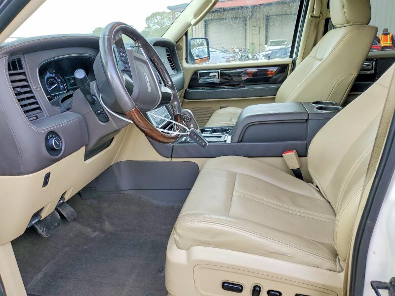 49768816 :رقم المزاد ، 5LMJJ2JT1FEJ05818 vin ، 2015 Lincoln Navigator مزاد بيع