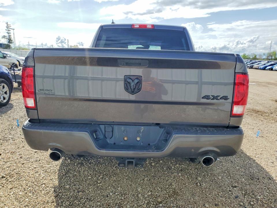 51275466 :رقم المزاد ، 1C6RR7KT2KS599611 vin ، 2019 Ram 1500 Classic مزاد بيع