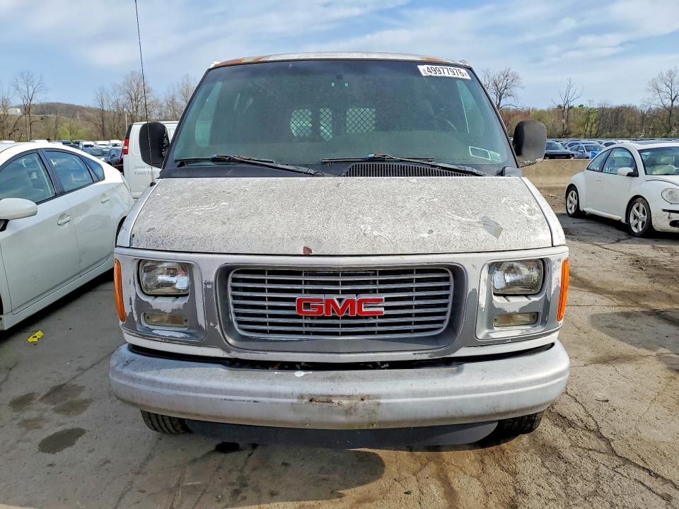 49977976 :رقم المزاد ، 1GTGG25R521904260 vin ، 2002 Gmc Savana مزاد بيع