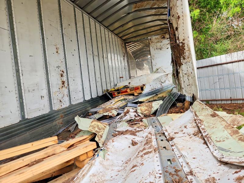 2023 Utility Trailer Mfg. Trailers მანქანა იყიდება აუქციონზე, vin: 1UYVS2539P3872511, აუქციონის ნომერი: 54024906