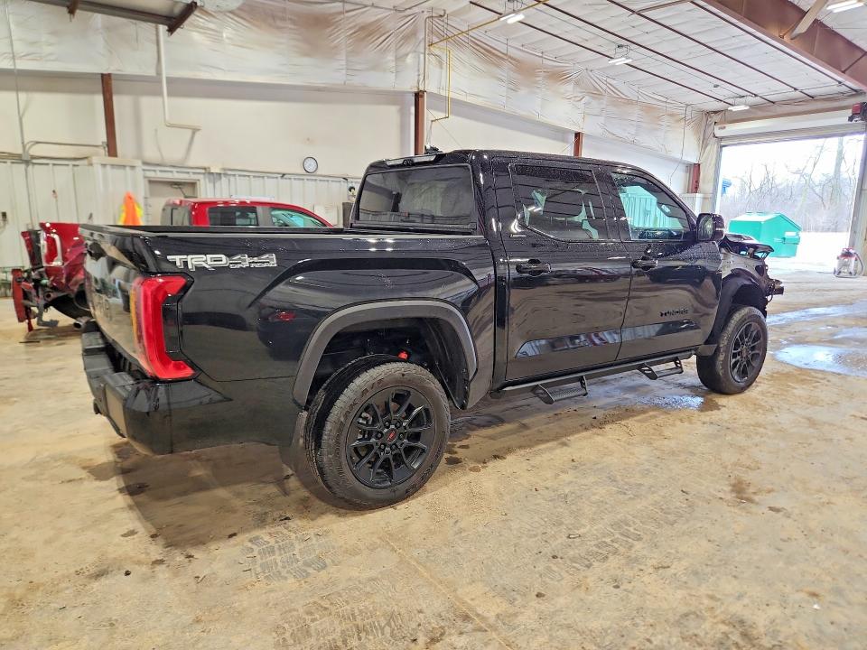 49623876 :رقم المزاد ، 5TFWA5DB0SX323815 vin ، 2025 Toyota Tundra مزاد بيع