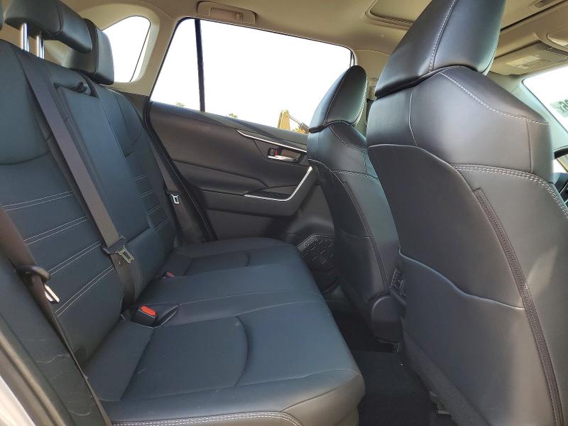 48851536 :رقم المزاد ، JTMB6RFV4MD045472 vin ، 2021 Toyota Rav4 Hybrid مزاد بيع