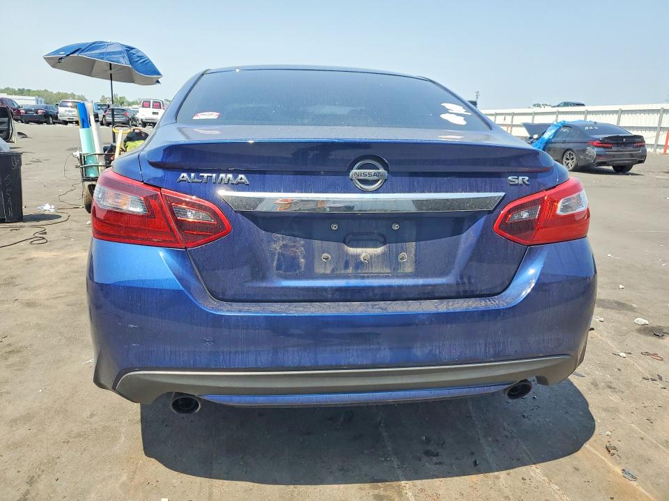 2017 Nissan Altima მანქანა იყიდება აუქციონზე, vin: 1N4AL3AP9HC485702, აუქციონის ნომერი: 50567126