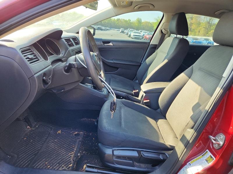 51005906 :رقم المزاد ، 3VW267AJXGM214988 vin ، 2016 Volkswagen Jetta مزاد بيع