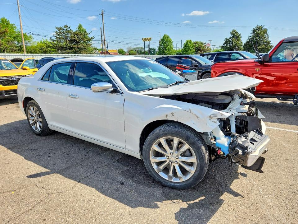 50492726 :رقم المزاد ، 2C3CCASGXFH882954 vin ، 2015 Chrysler 300c مزاد بيع