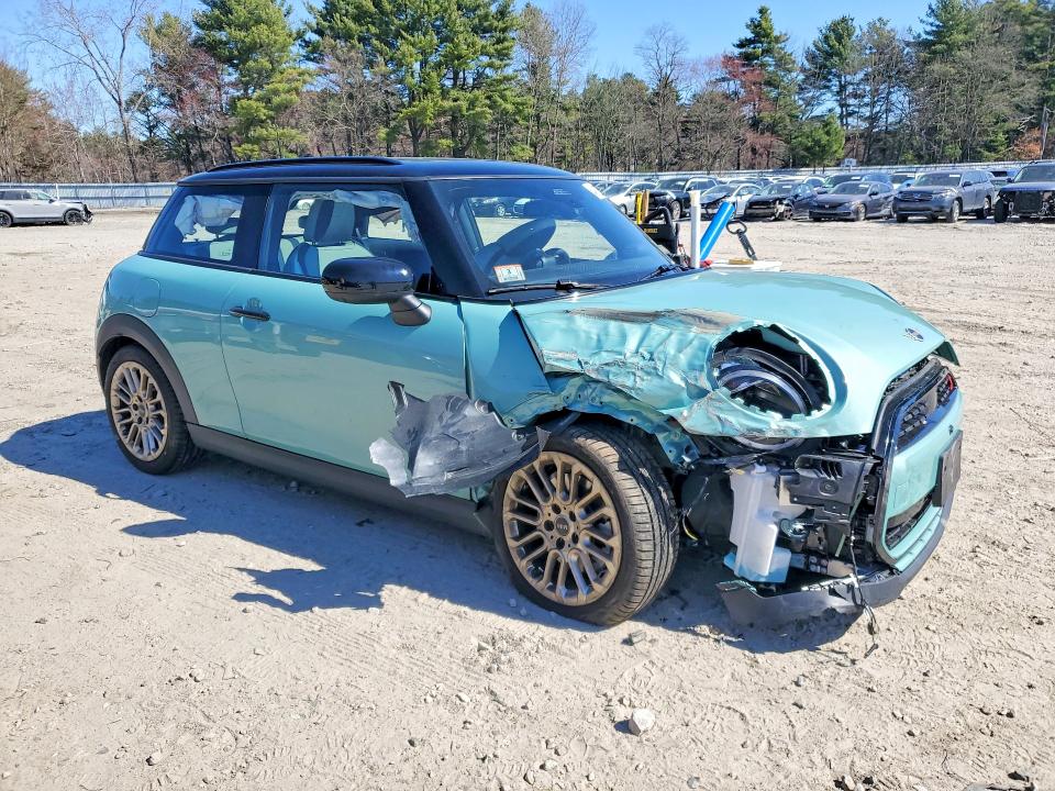 Продаж на аукціоні авто 2026 Mini Cooper, vin: WMW23GD03T2Y02244, номер лоту: 49127296