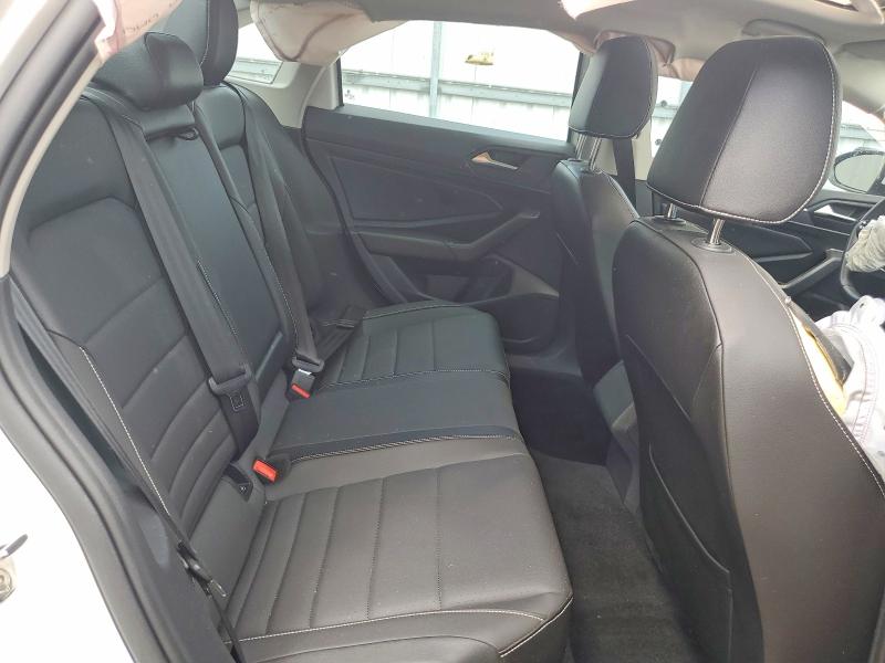50591056 :رقم المزاد ، 3VW7M7BU5NM031659 vin ، 2022 Volkswagen Jetta مزاد بيع