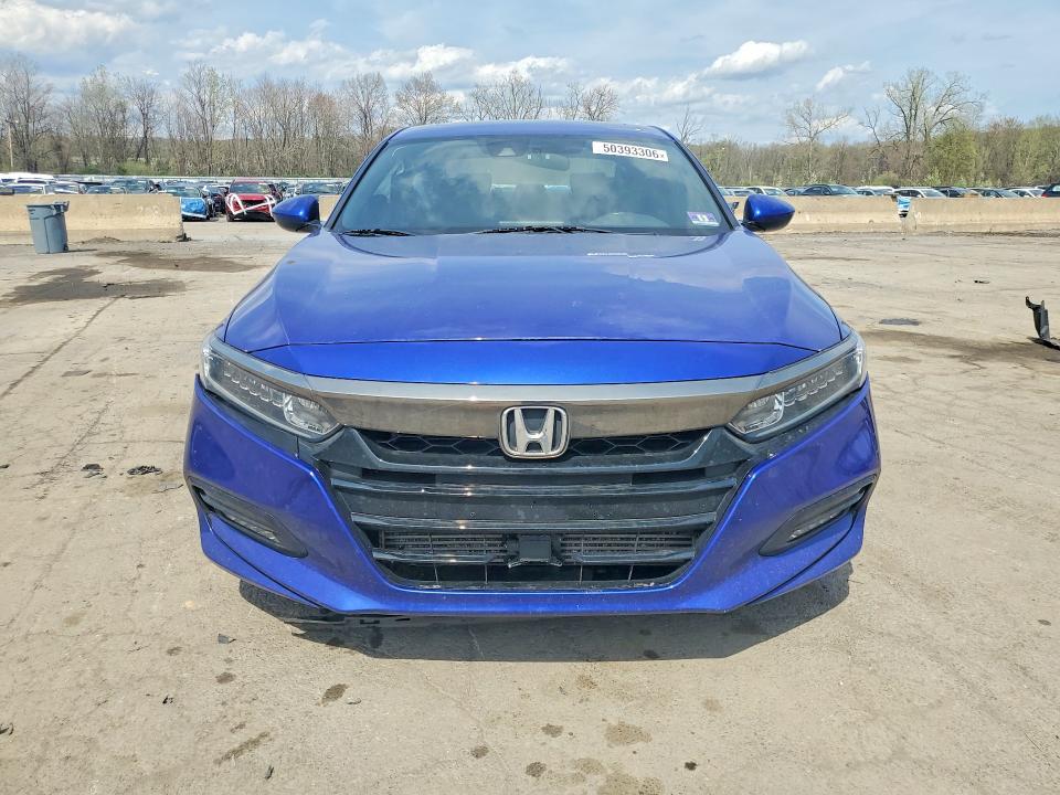 50393306 :رقم المزاد ، 1HGCV2F38KA011984 vin ، 2019 Honda Accord مزاد بيع