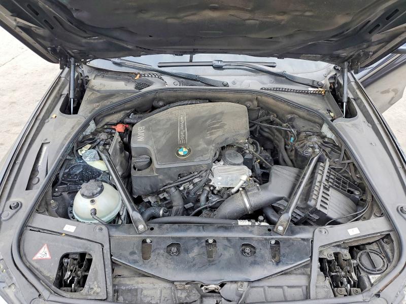 2015 Bmw 528 მანქანა იყიდება აუქციონზე, vin: WBA5A5C53FD521784, აუქციონის ნომერი: 48870296