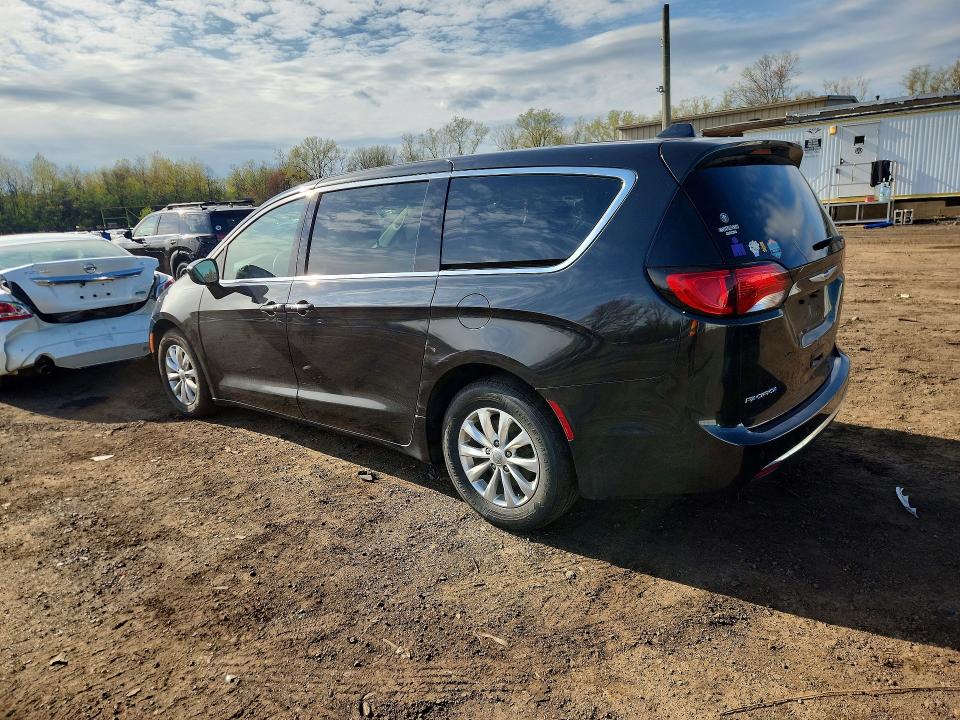 2018 Chrysler Pacifica მანქანა იყიდება აუქციონზე, vin: 2C4RC1FG1JR172022, აუქციონის ნომერი: 50852206